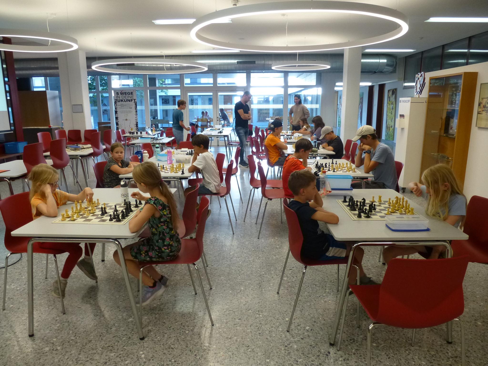 Schach-Nachmittag für Anfänger und Fortgeschrittene